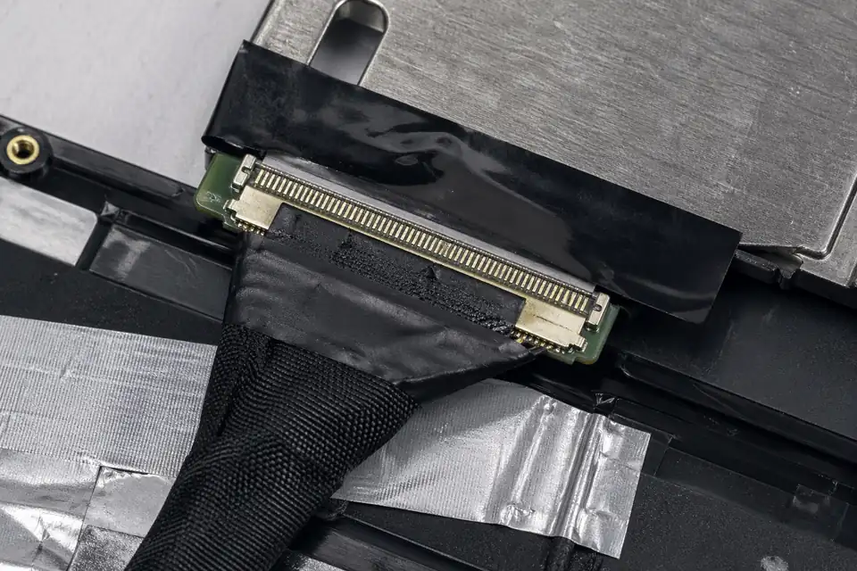 eDP termination and shielding workmanship detail